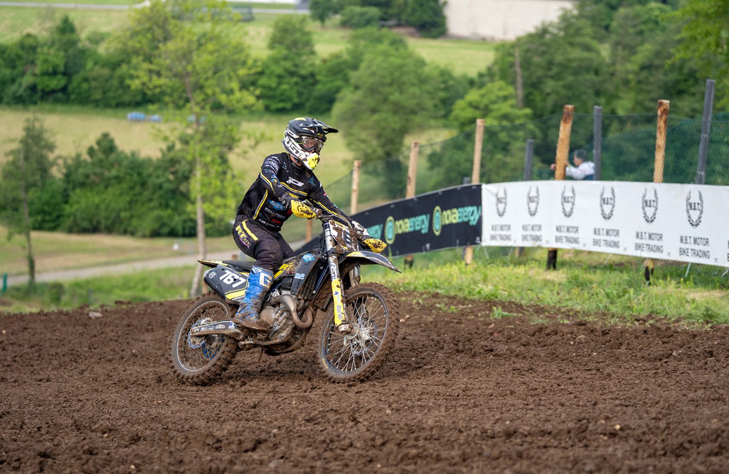 mx ama e over 40