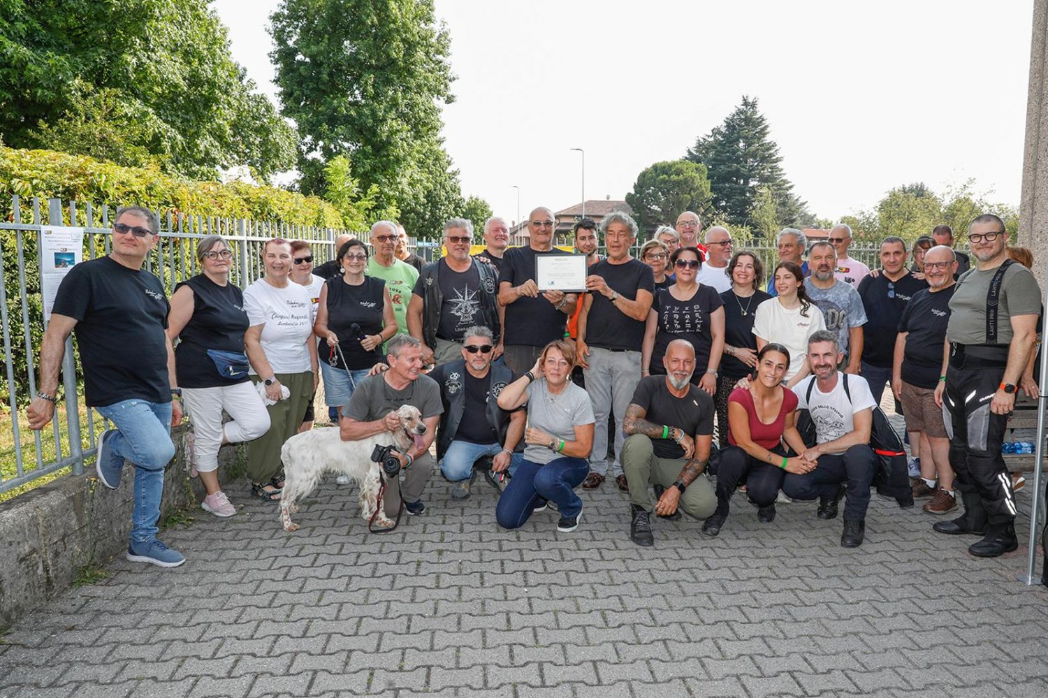 moto bar club