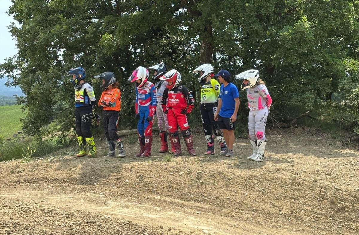 track walk
